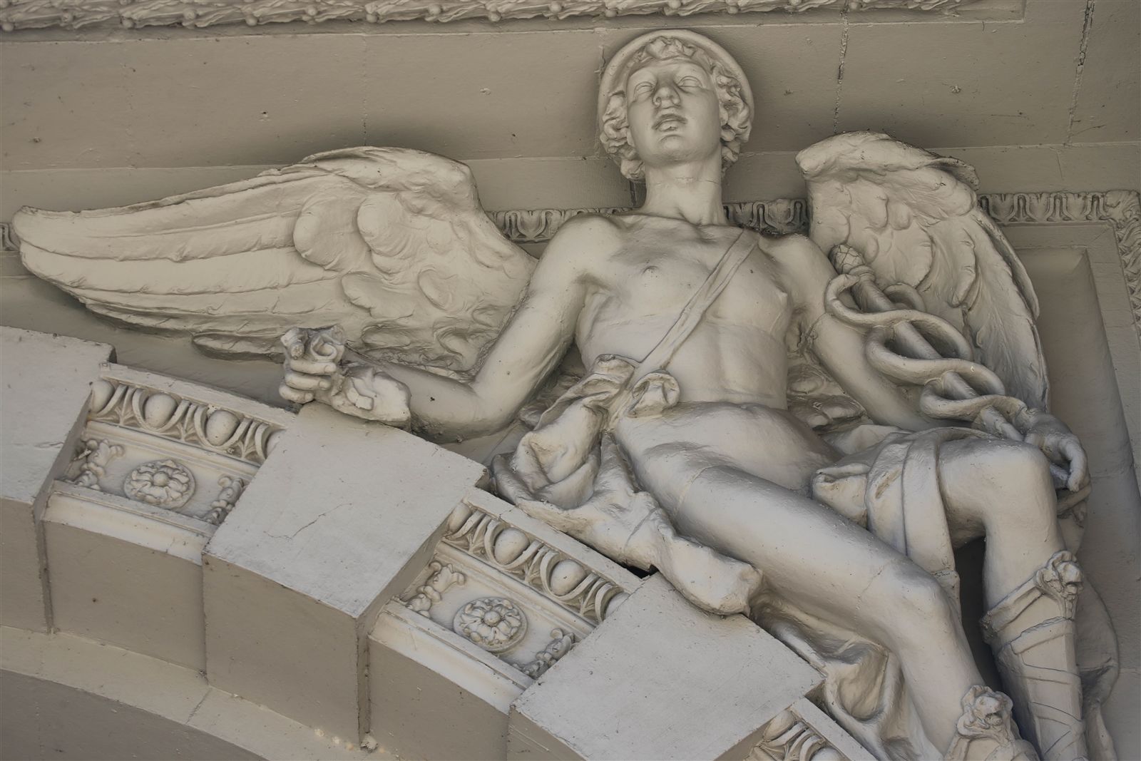 A Closer Look: Ellicott Square Building